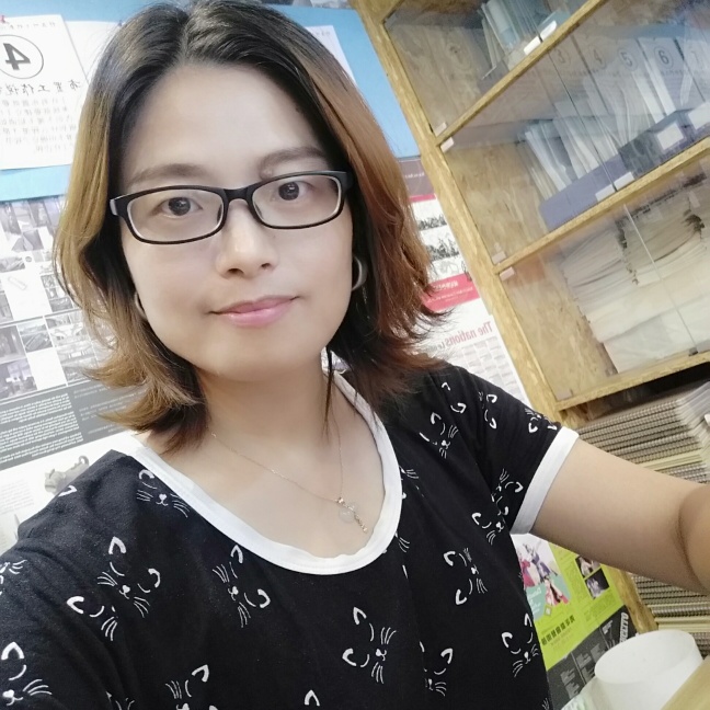 高跟鞋欢喜的照片