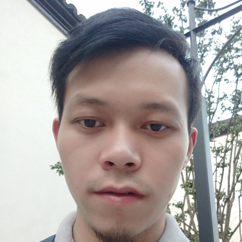 周丁盛的照片