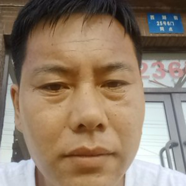 轩辕扯高贵的照片