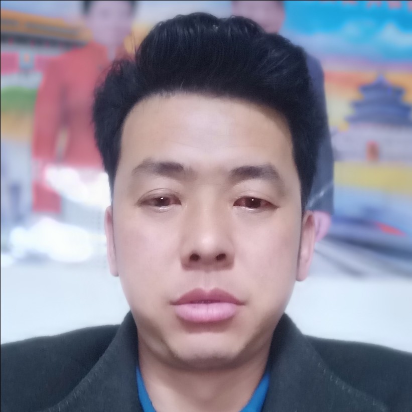 月亮泪了无辜的照片