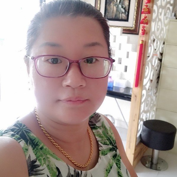 女匠人的照片