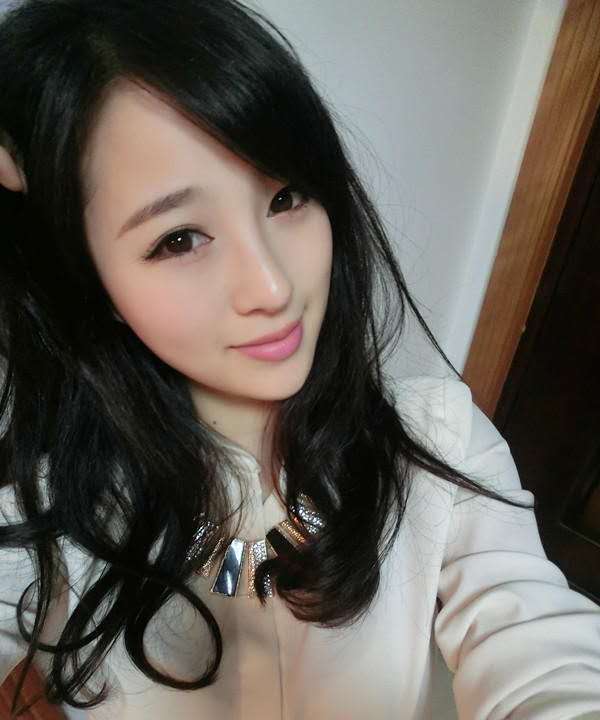 忘了三秋的照片