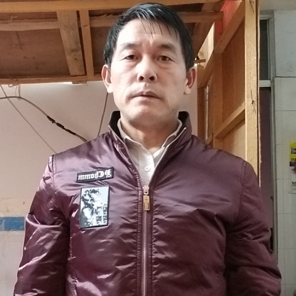 坚强发卡的照片