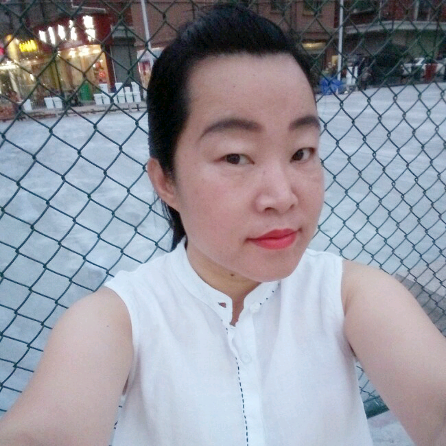 冰若尘。冰儿的照片