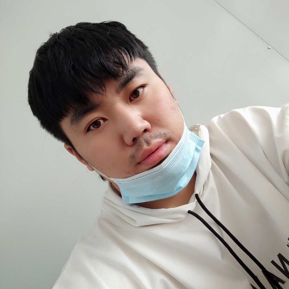平凡世俗人的照片