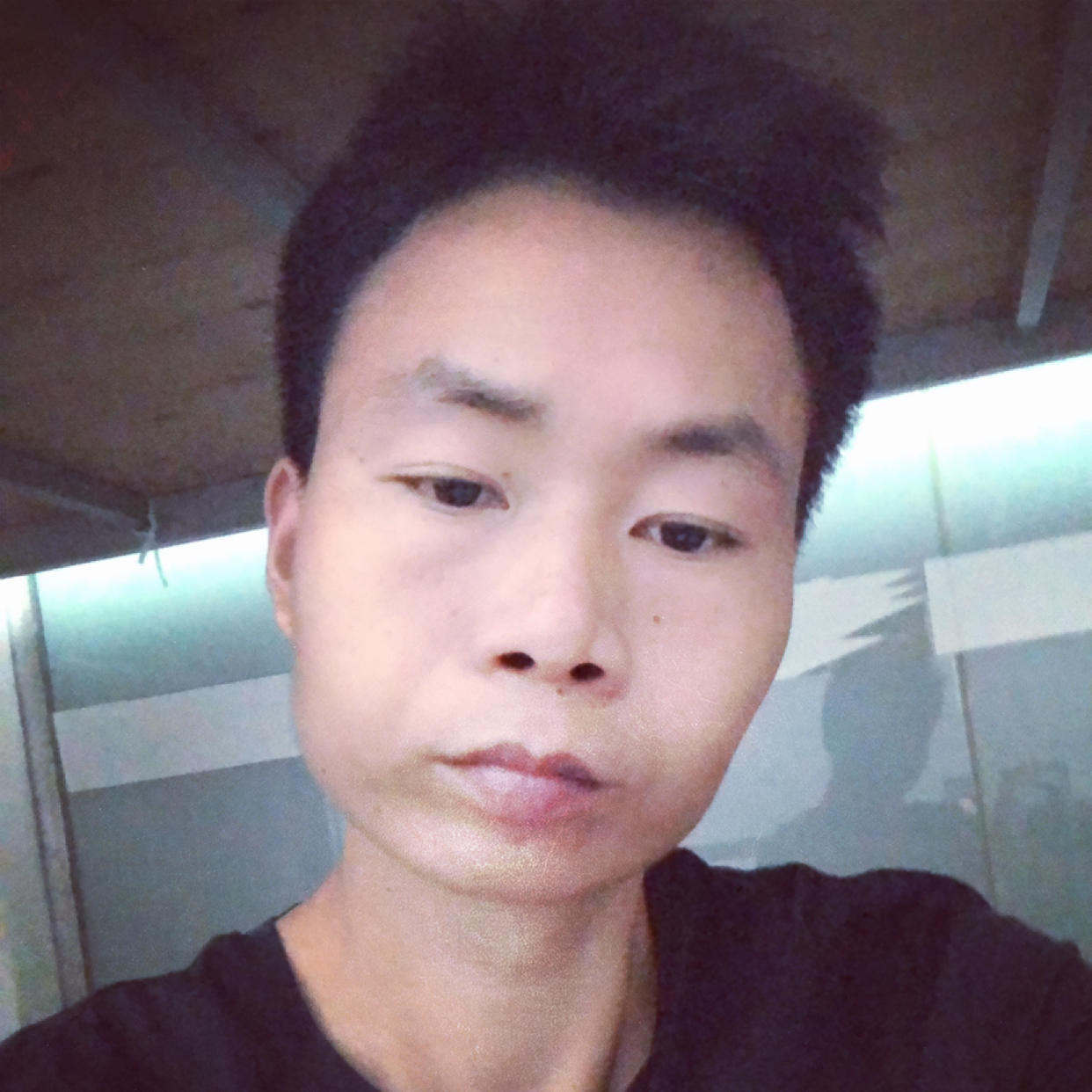 大叔放弃搞怪的照片