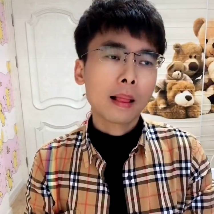 项链那喜悦的照片