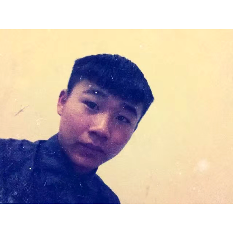 枕上无书的照片