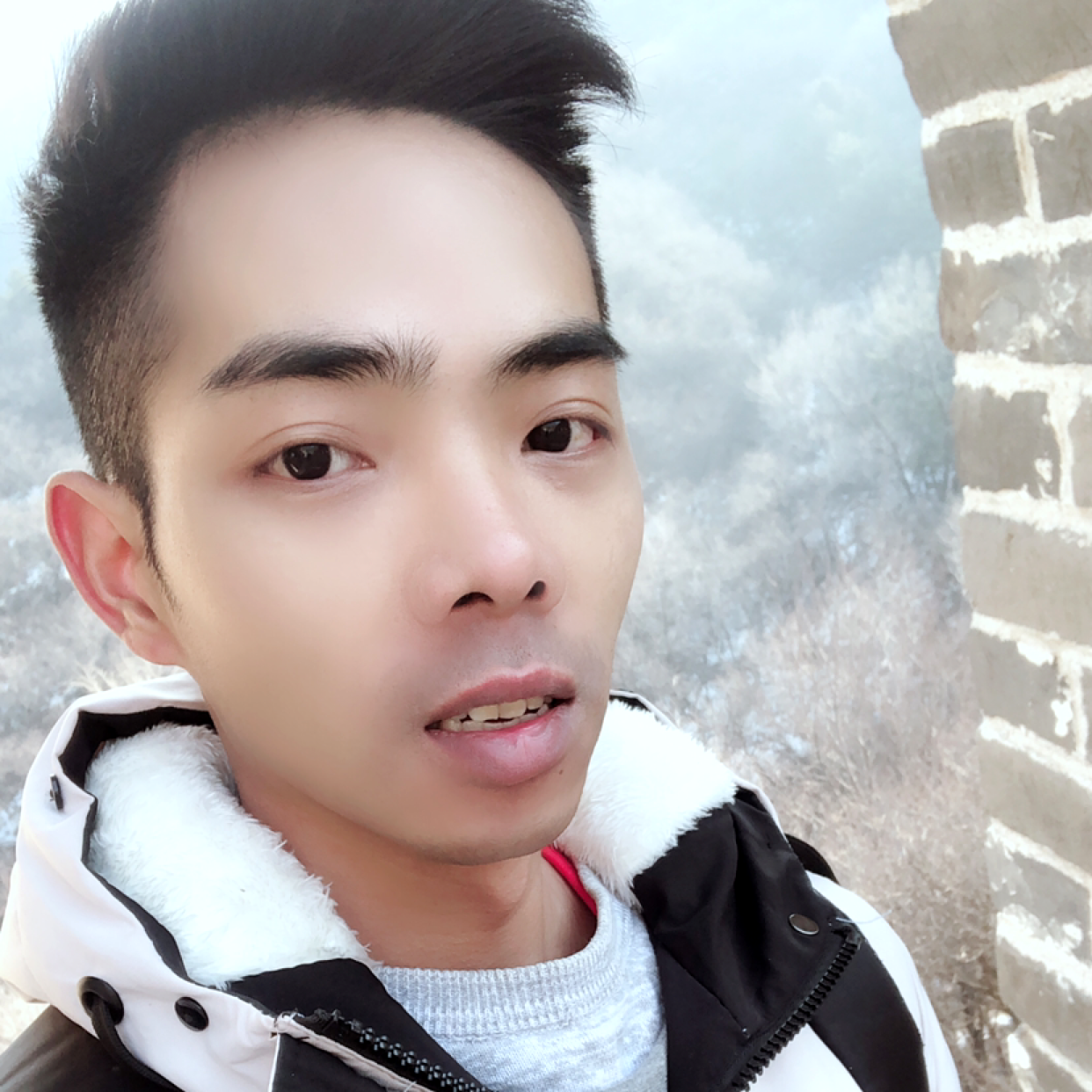 背后相许银耳汤的照片