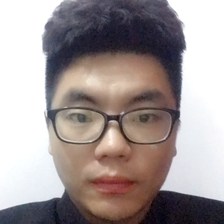 保持微笑。的照片