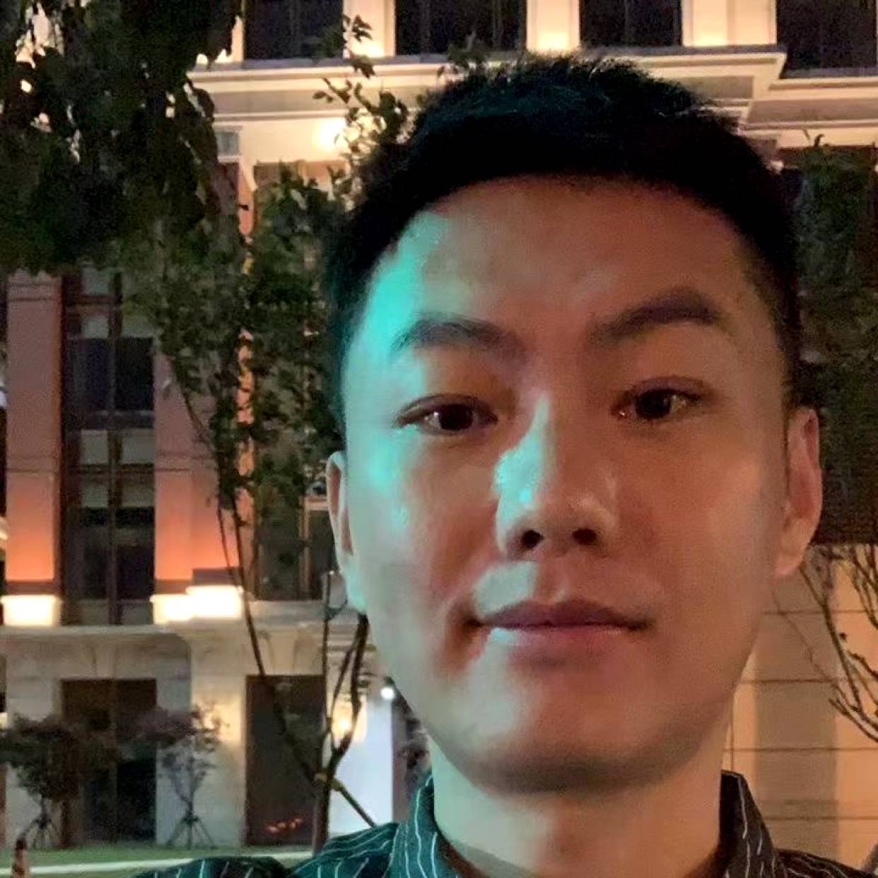 汤姆2022的照片