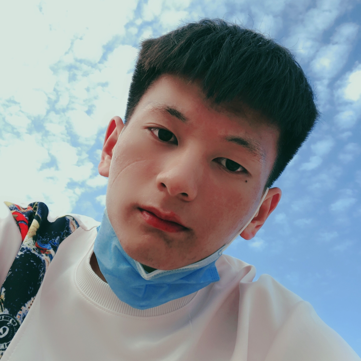 小州尚的照片