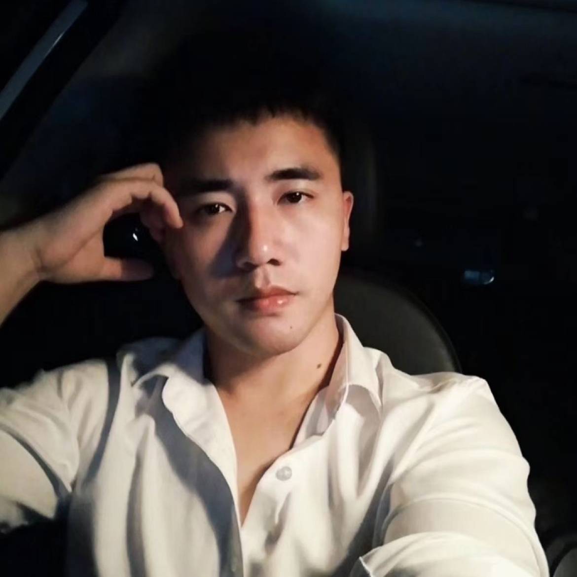 再见是蓝的照片