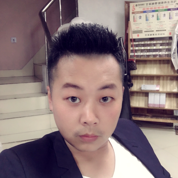 奇异果专一的照片