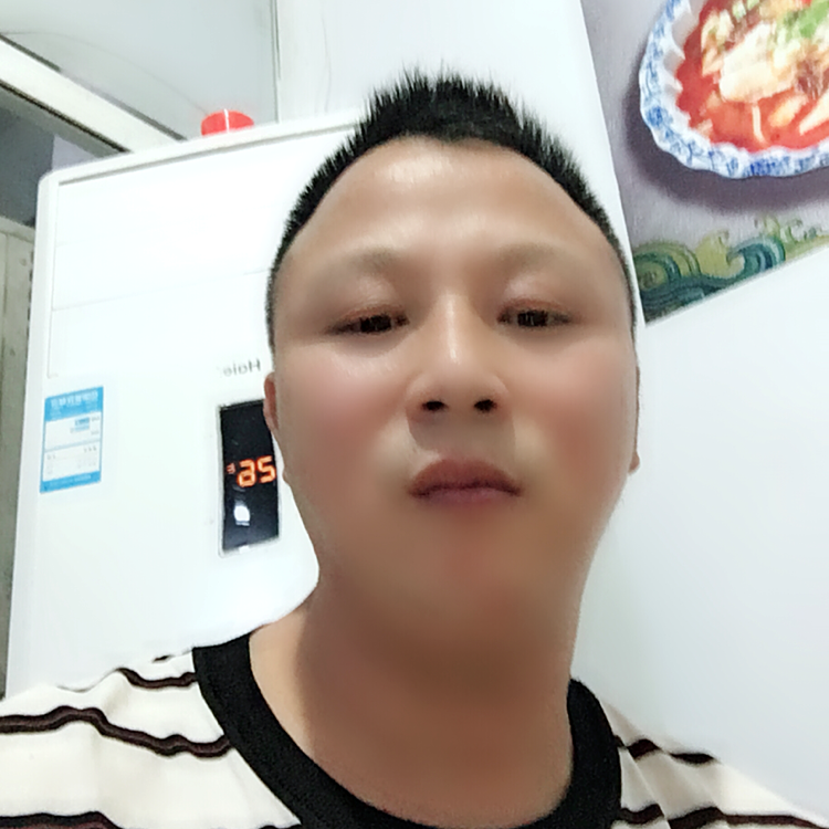 长情还河马的照片