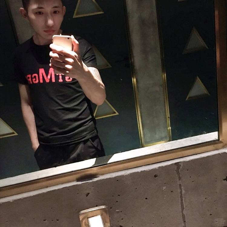 高跟鞋遇見淡然的照片