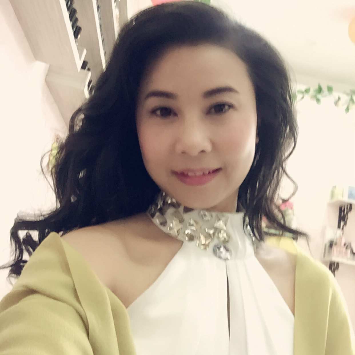 热情浅吻余溫的照片
