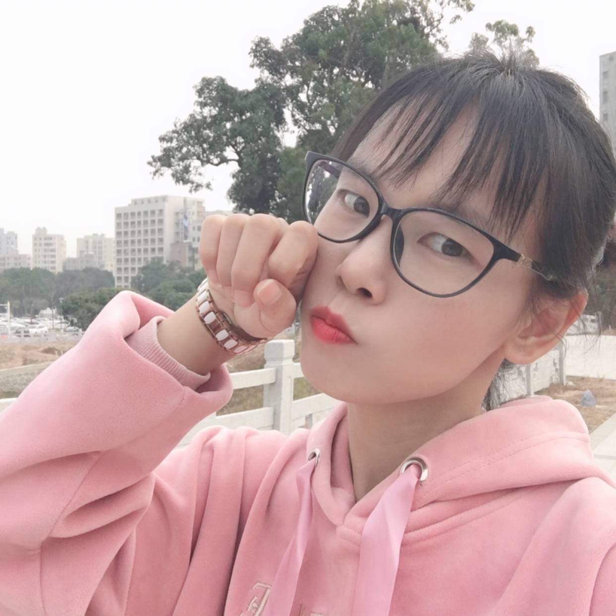 如梦那甜甜的照片