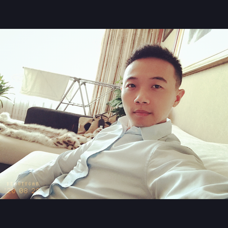 火车踢鲤鱼的照片