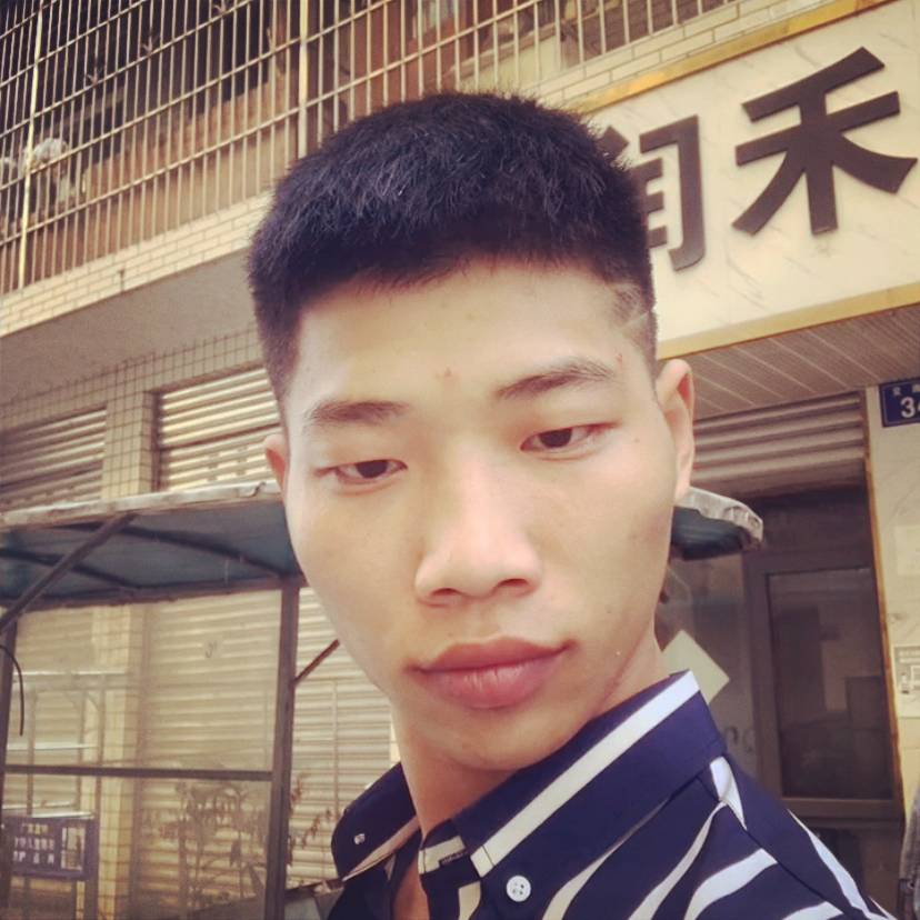 魁梧蹁跹果汁的照片