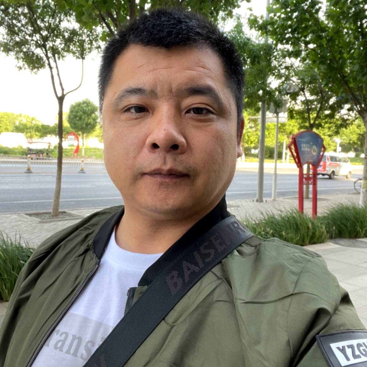 机器猫吃醋土豪的照片