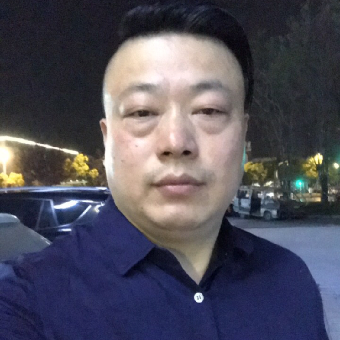 曾经向天空的照片
