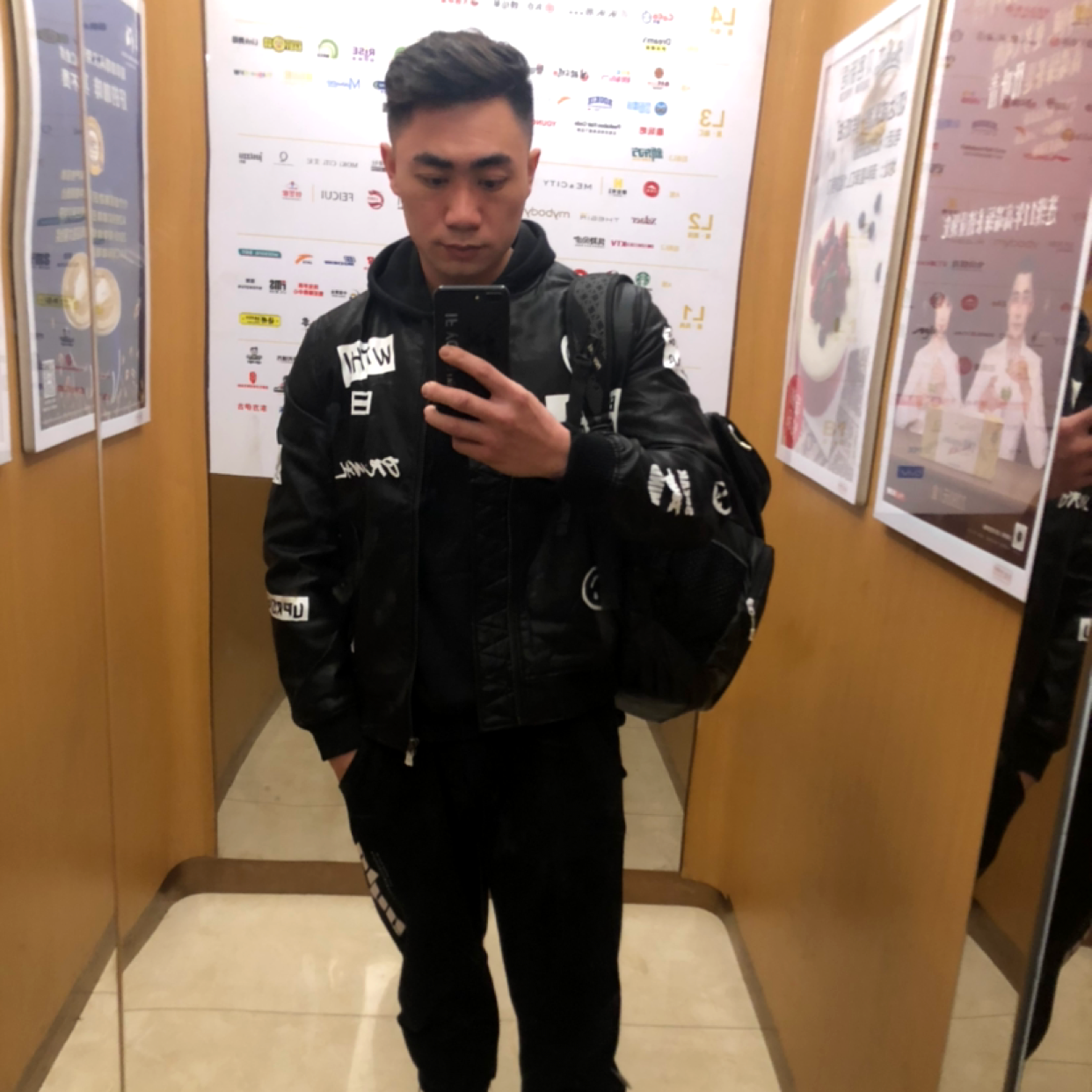 浮波迎平淡的照片
