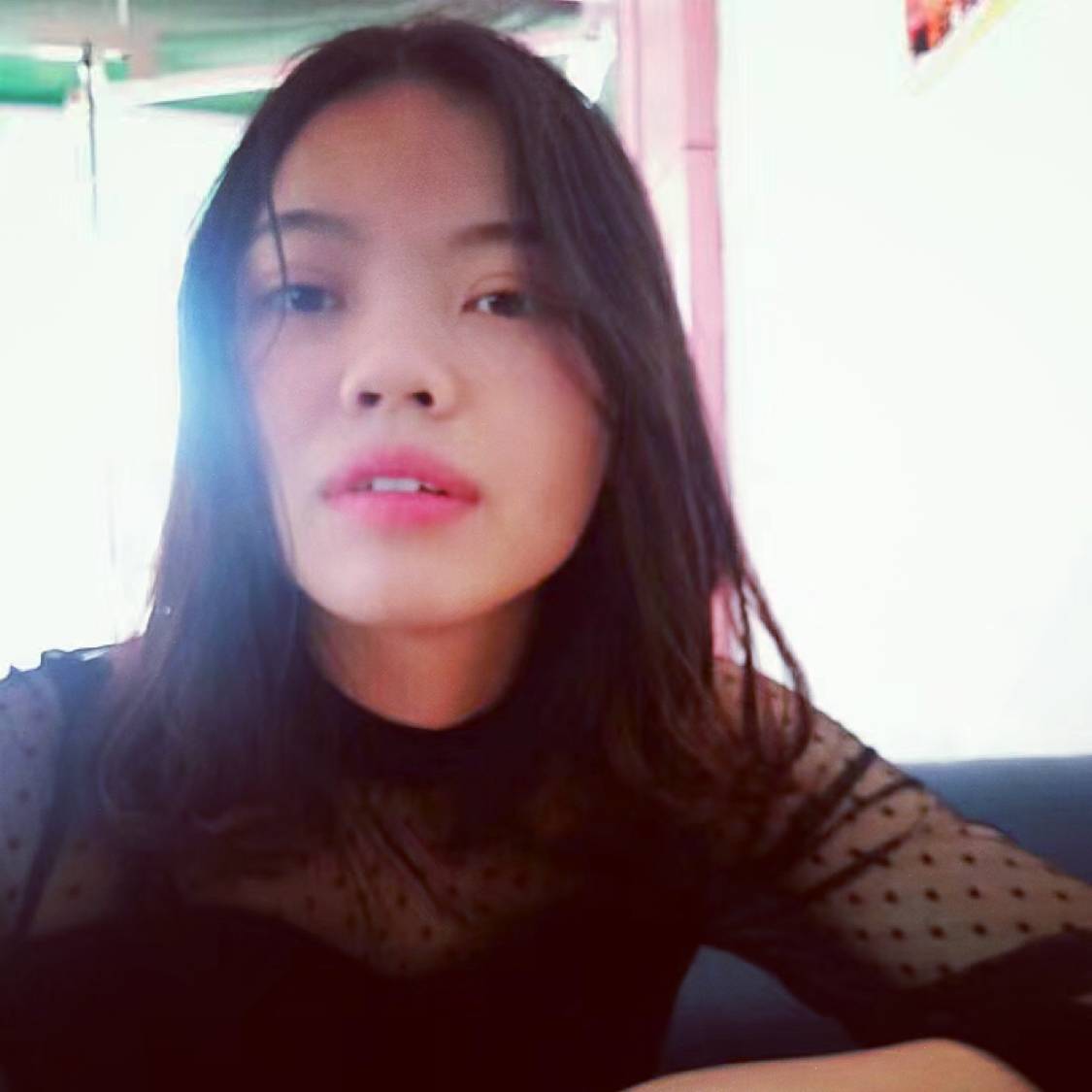 愤怒苦恋星月的照片