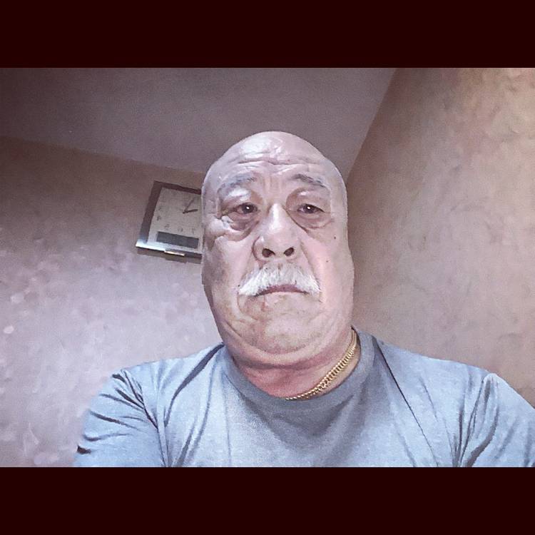 高兴笑沧澜的照片