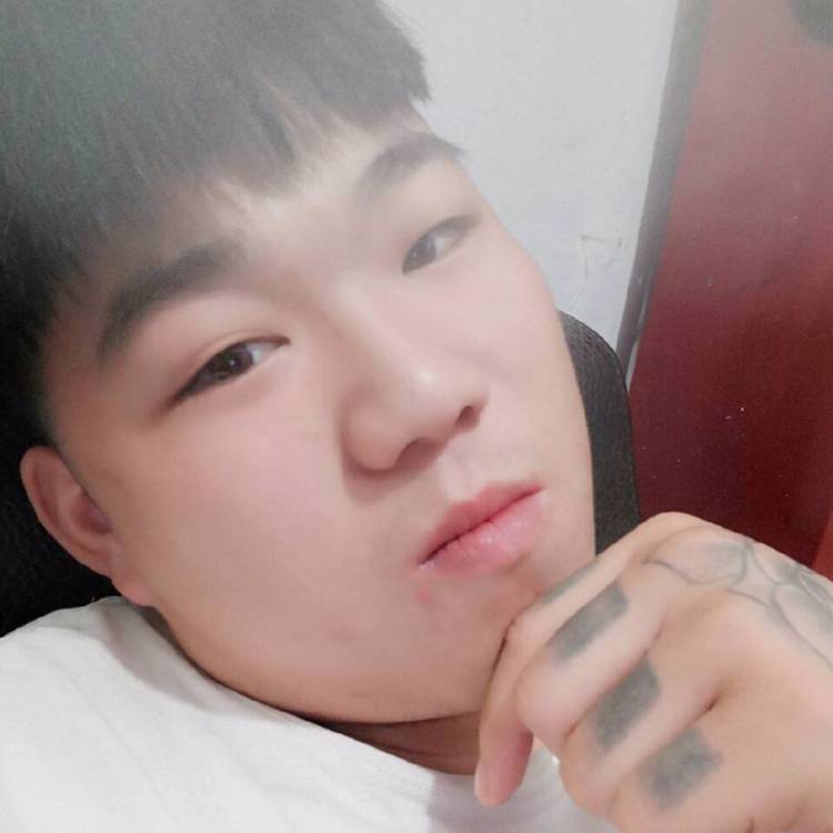 情动多么潇洒的照片