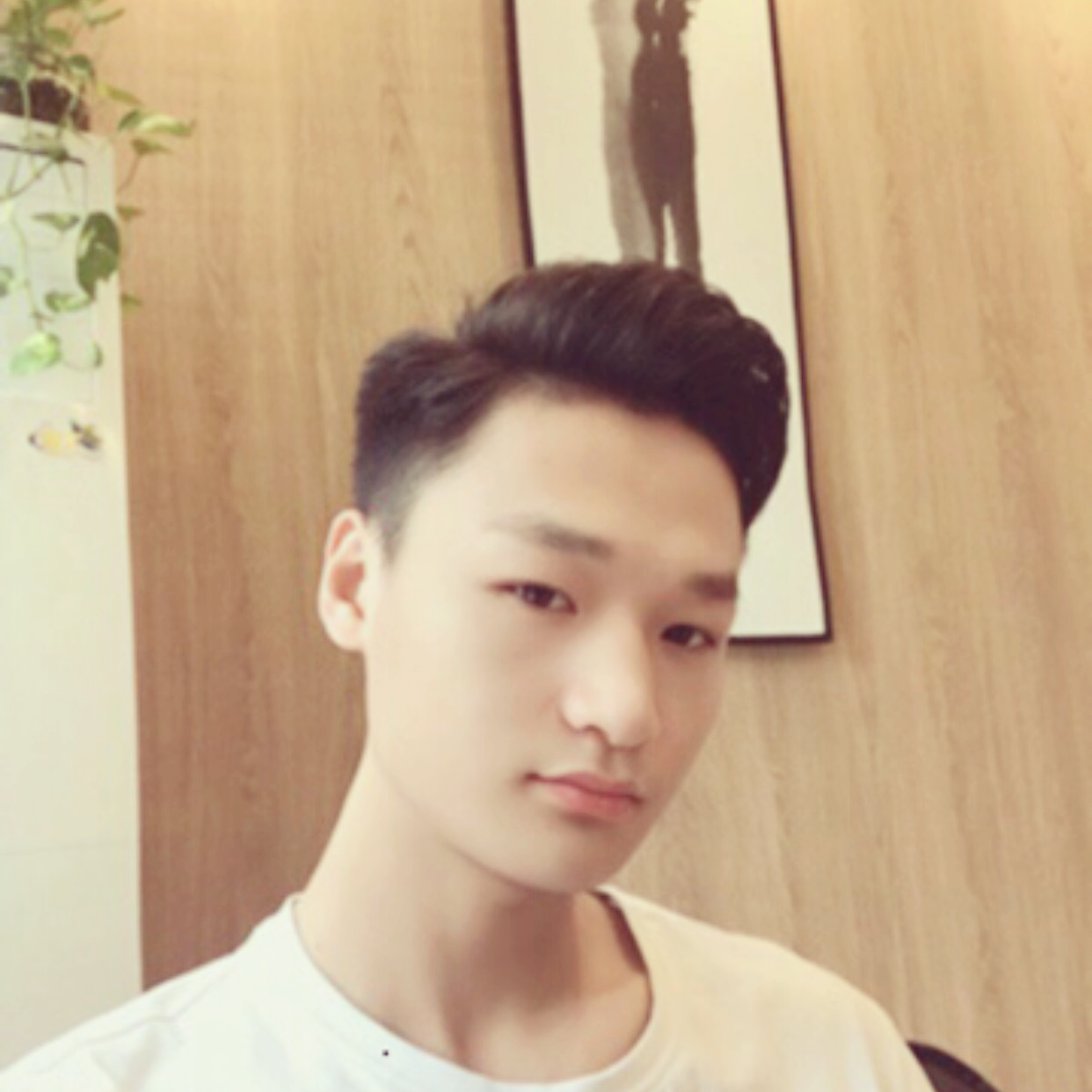 帅气扯小笼包的照片