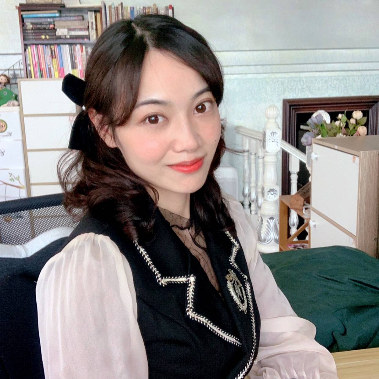向阳的小芋头的照片