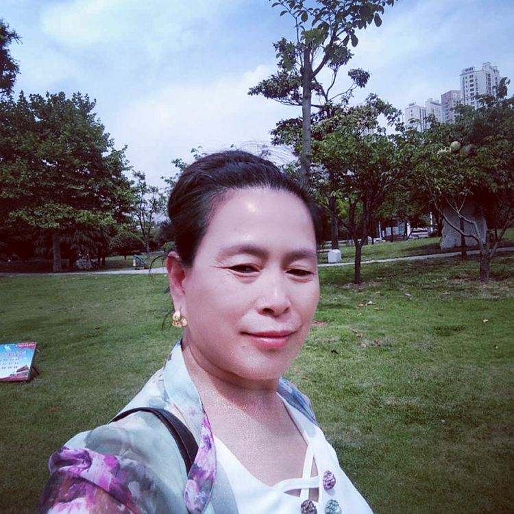 热情請香菇的照片