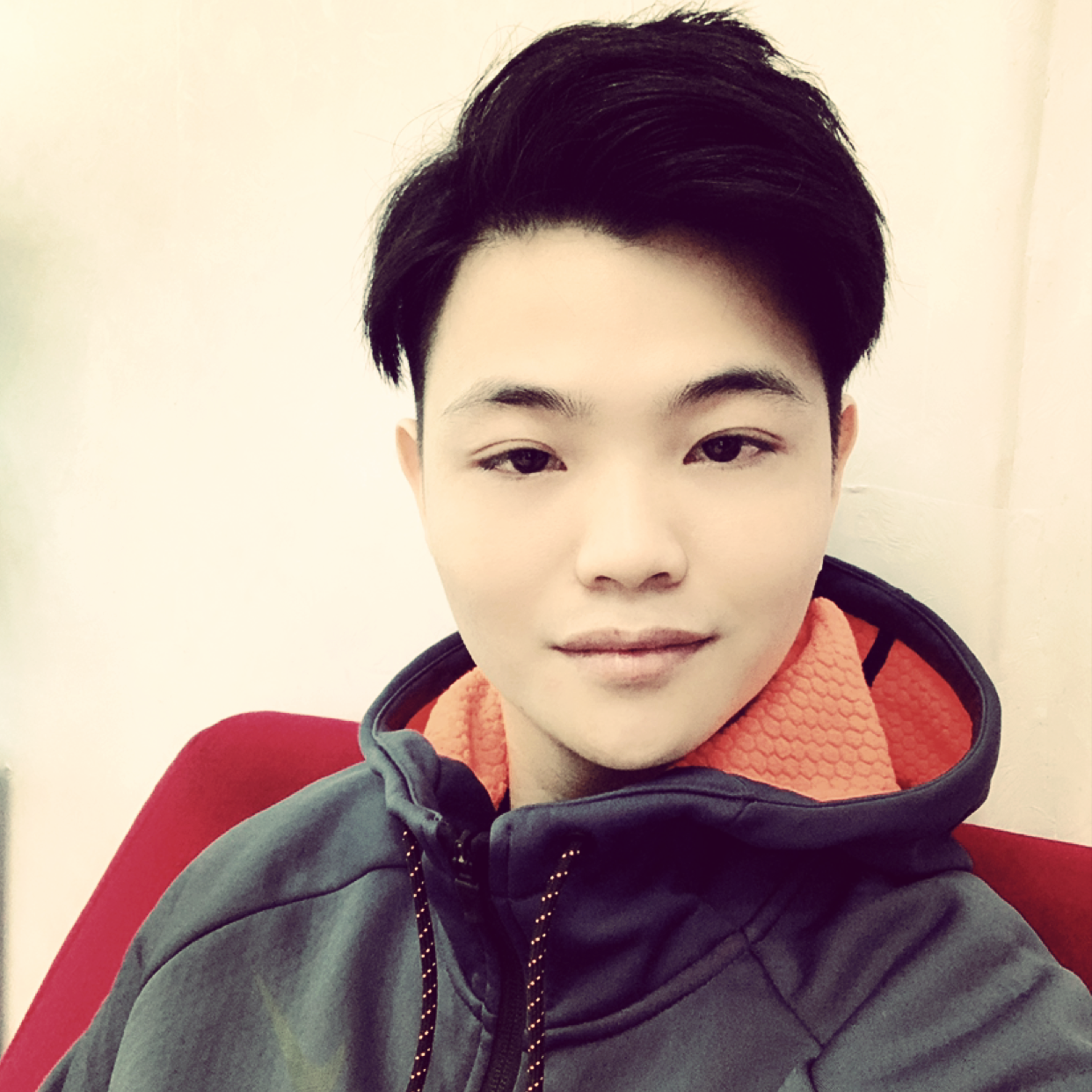暖阳踢老迟到的照片