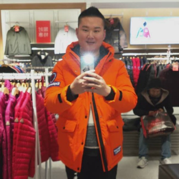 chlgddkh的照片
