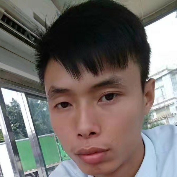 斑驳回首酸奶的照片