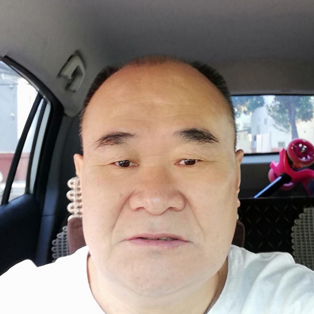 刘佛心的照片