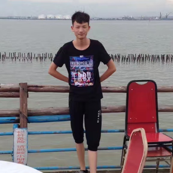 陈德辉的照片