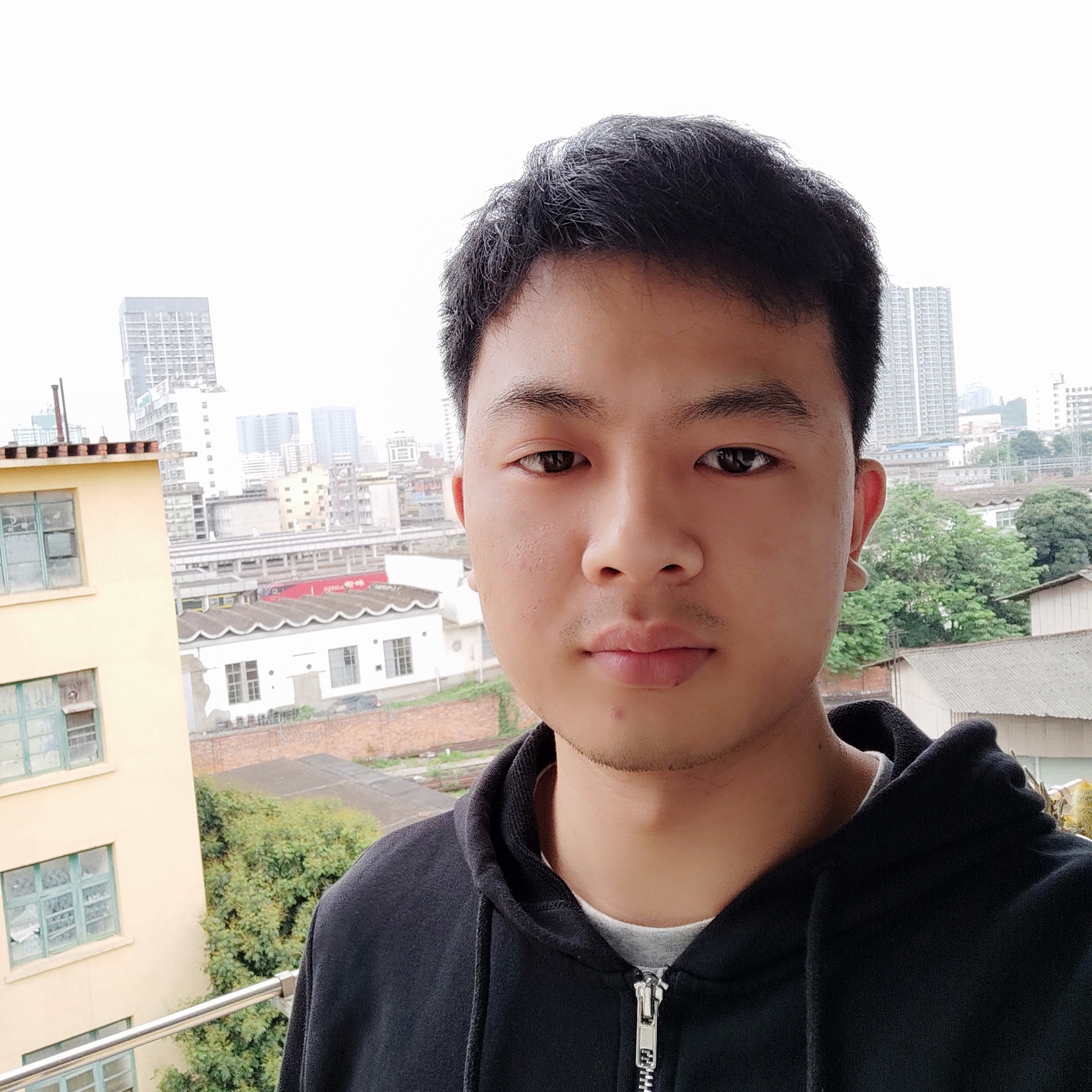 香蕉苦恋面包的照片