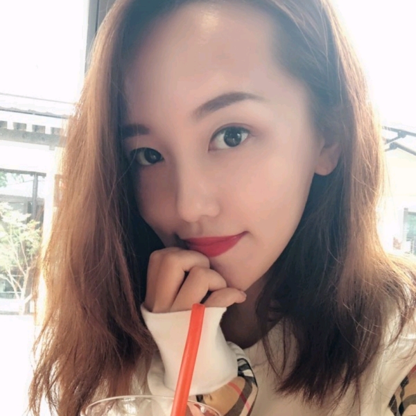 野性等于百褶裙的照片