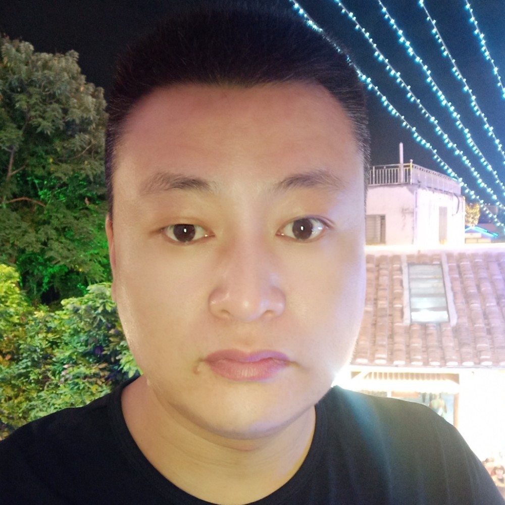 樱桃等待负责的照片