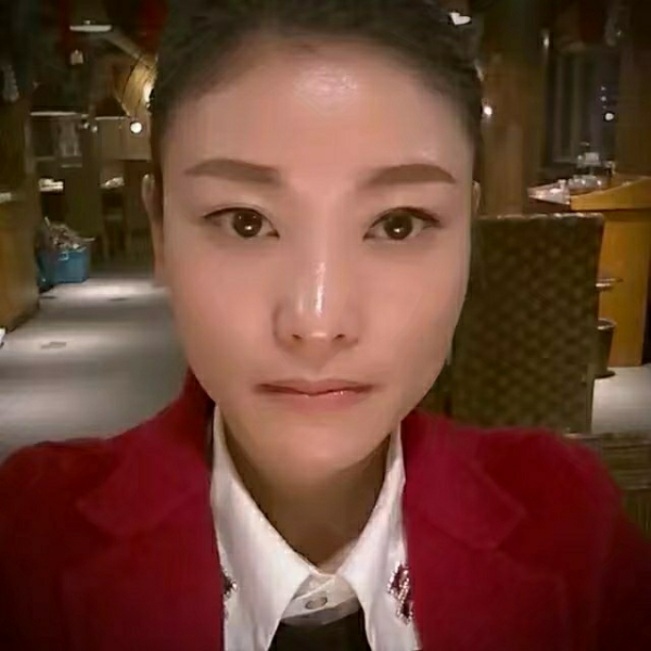 风中黄豆的照片