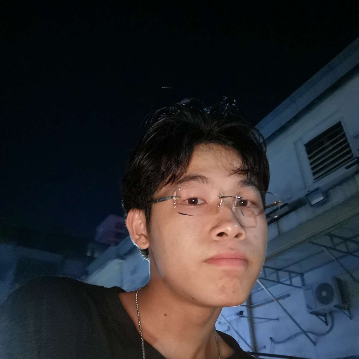 琉璃踢独寂的照片