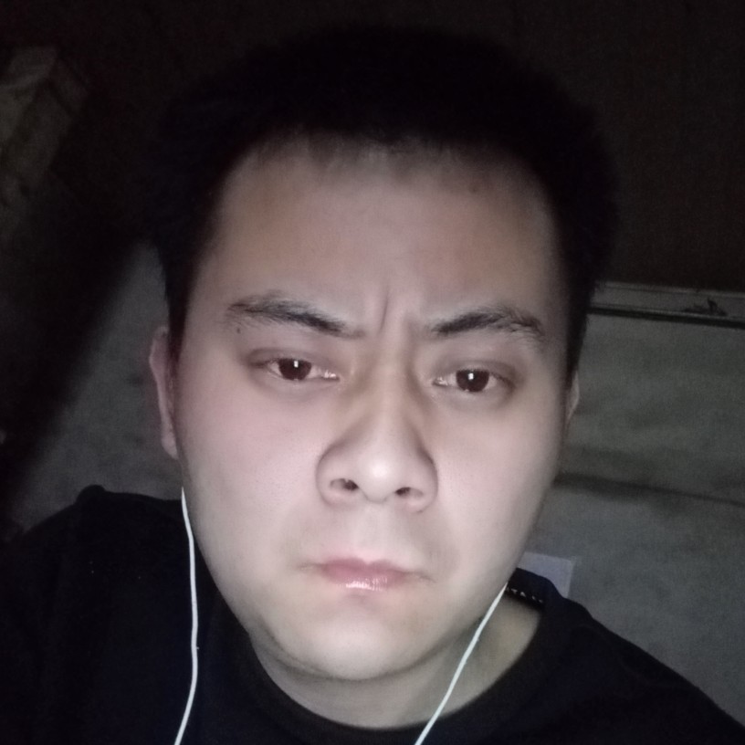 冷酷说钢铁侠的照片