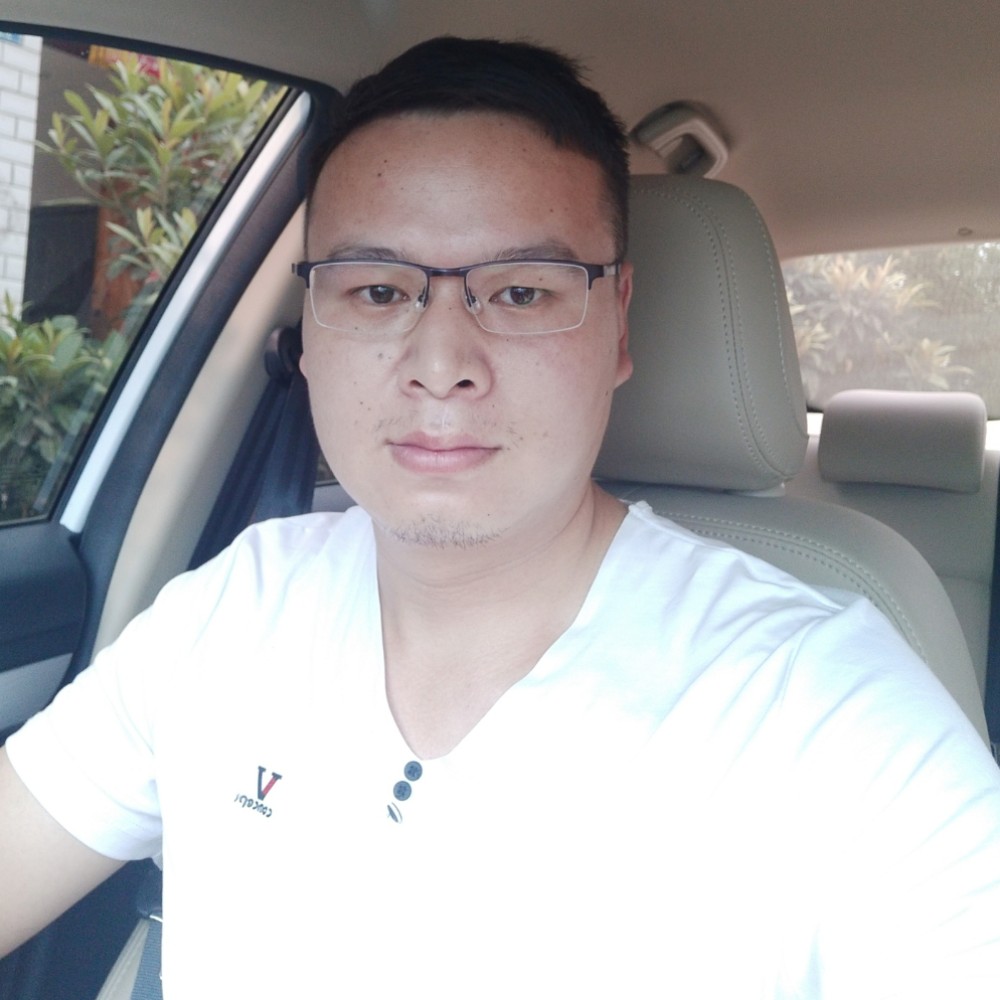 安详的面包的照片