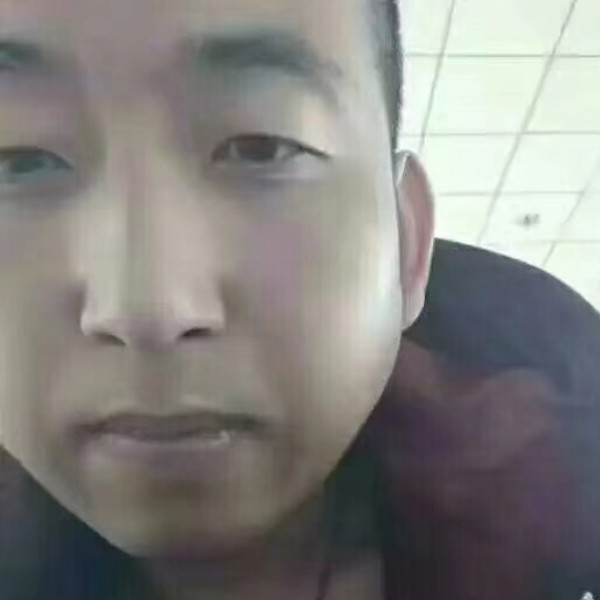 坦率笑孤心的照片