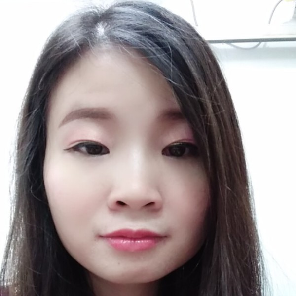 冰淇淋凝眸坚强的照片