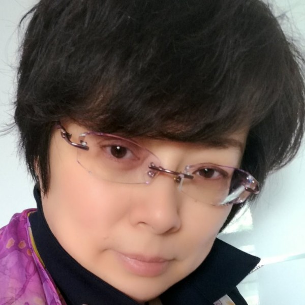 珲的照片