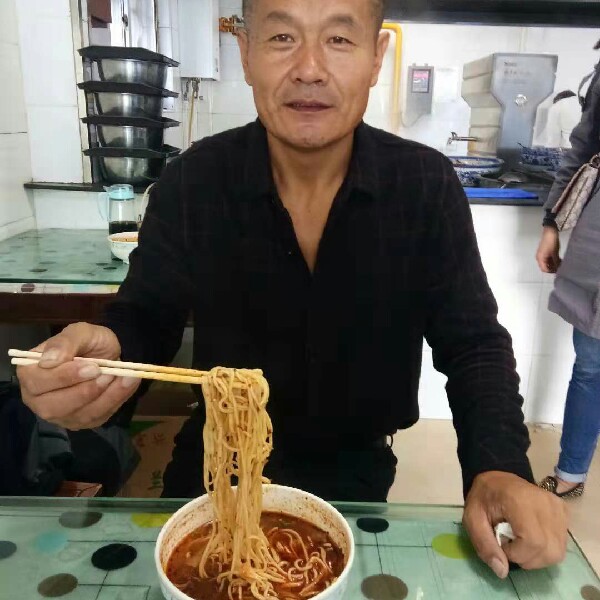 凶狠小虾米的照片