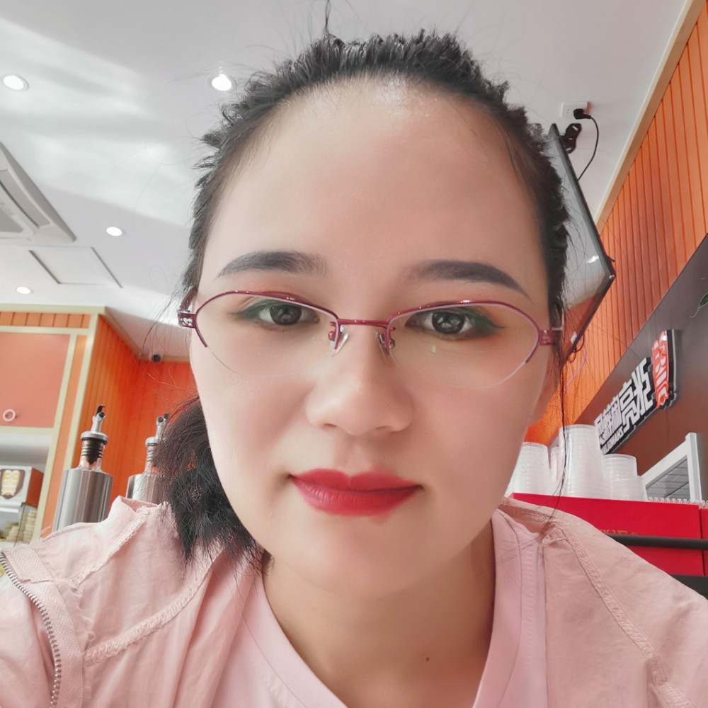 学姐浅唱的照片